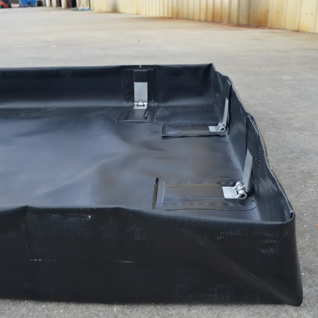 [ESP-IBHV686] Berme de confinement des déversements repliable en PVC 6' x 8' x 6" capacité de 179 gal.