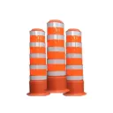 Délinéateur style baril conique 52" homologué MTQ en plastique orange avec bandes réfléchissantes